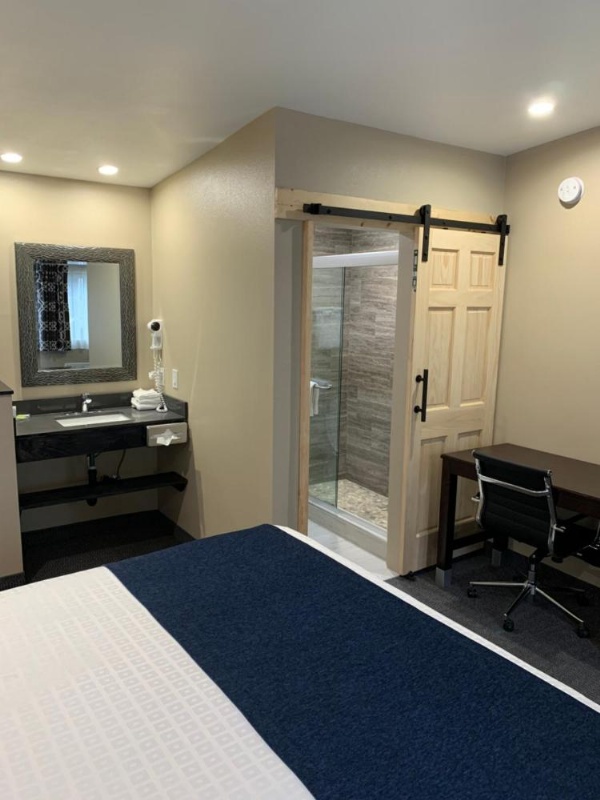 Black Jack Inn image 13